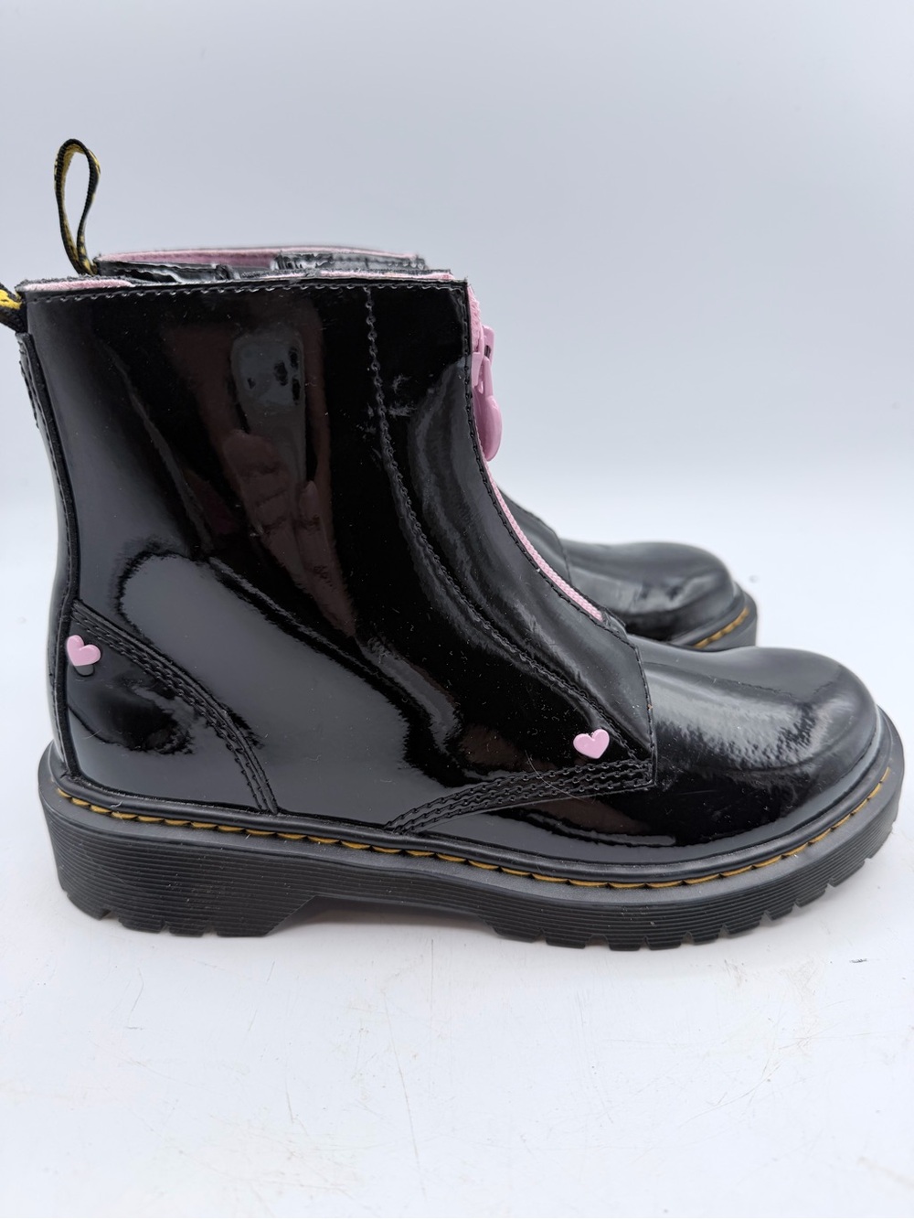 Dr. Martens Kids Black Patent Leather Zip Ankle Combat Boots Hearts US 3 - Picture 2 of 6